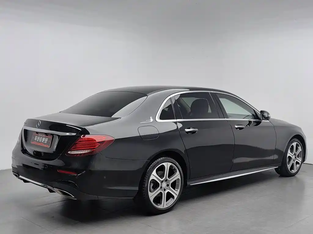 Mercedes-Benz E-Class 2017 — фото 2