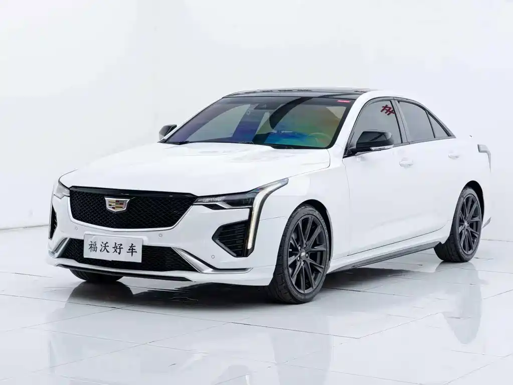 Cadillac CT4 2020 — фото 1