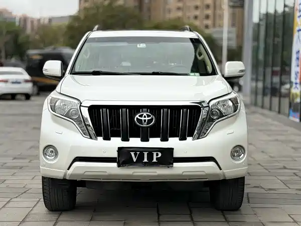 Toyota Prado 2016