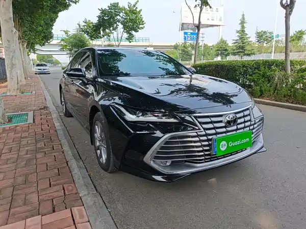 Toyota Avalon 2025