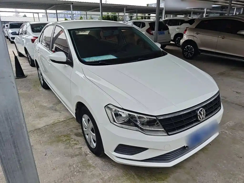 Volkswagen Jetta 2018 — фото 4