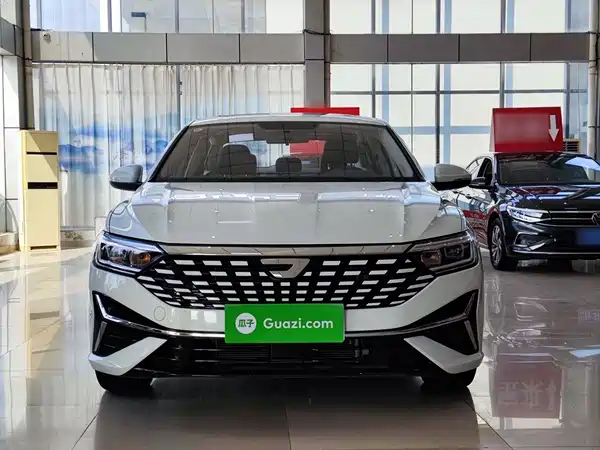 Jetta VA7 2025