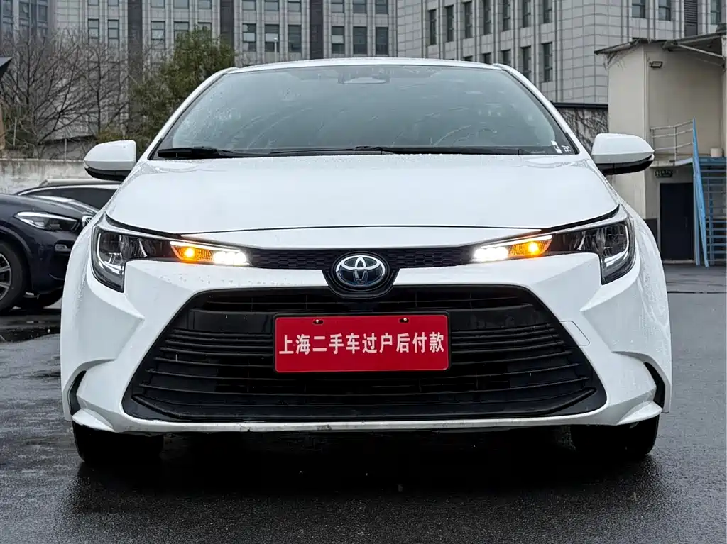 Toyota Levin 2023 — фото 1