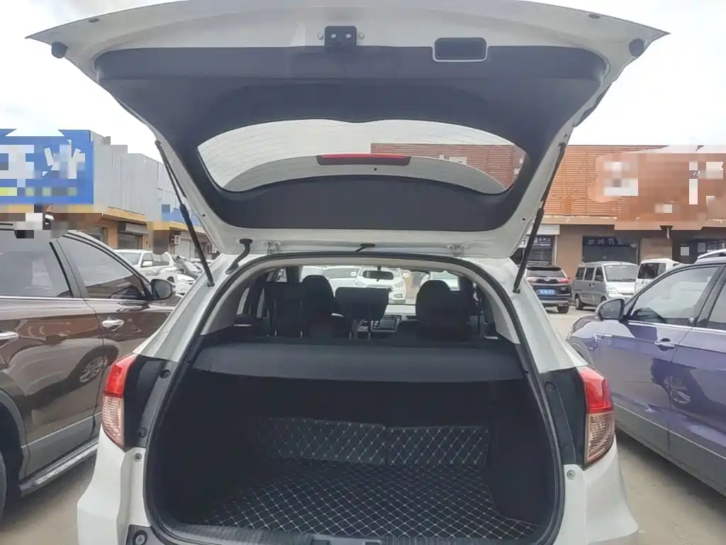 Honda Vezel 2016 — фото 19