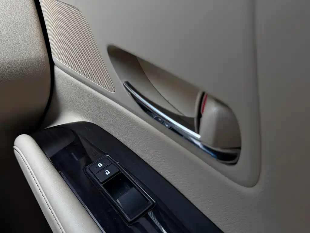 Lexus RX Classic 2012 — фото 12