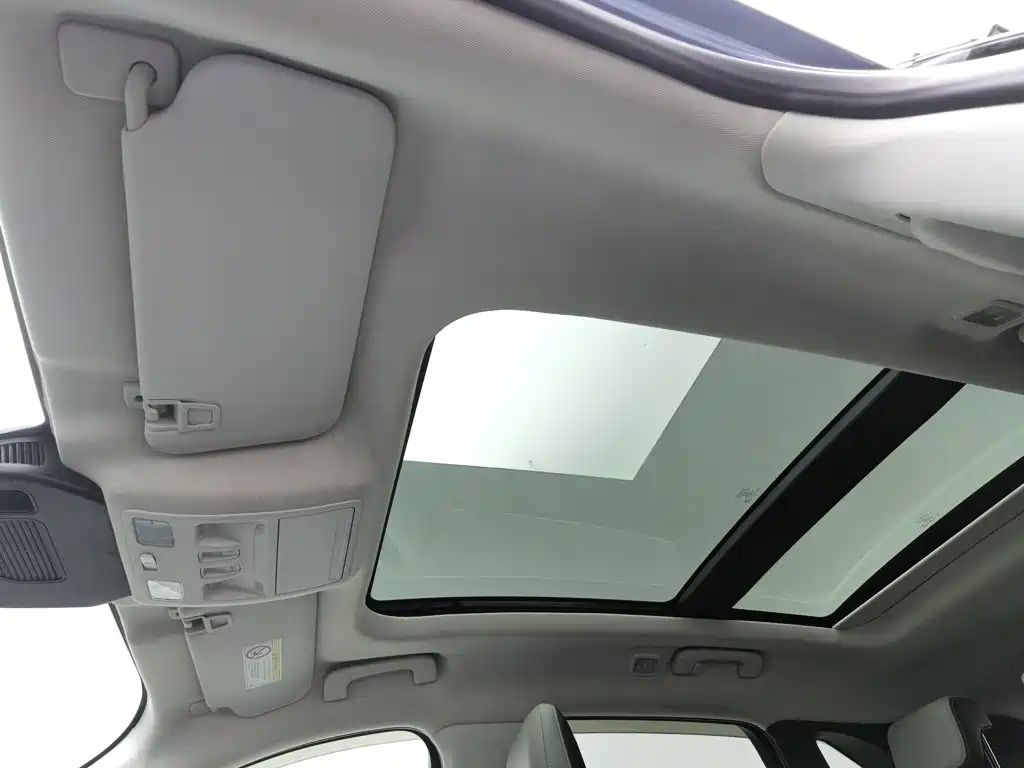 Ford Edge 2020 — фото 14