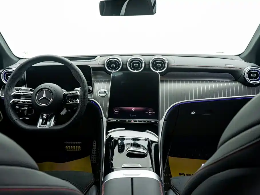 Mercedes-Benz GLC AMG 2025 — фото 20