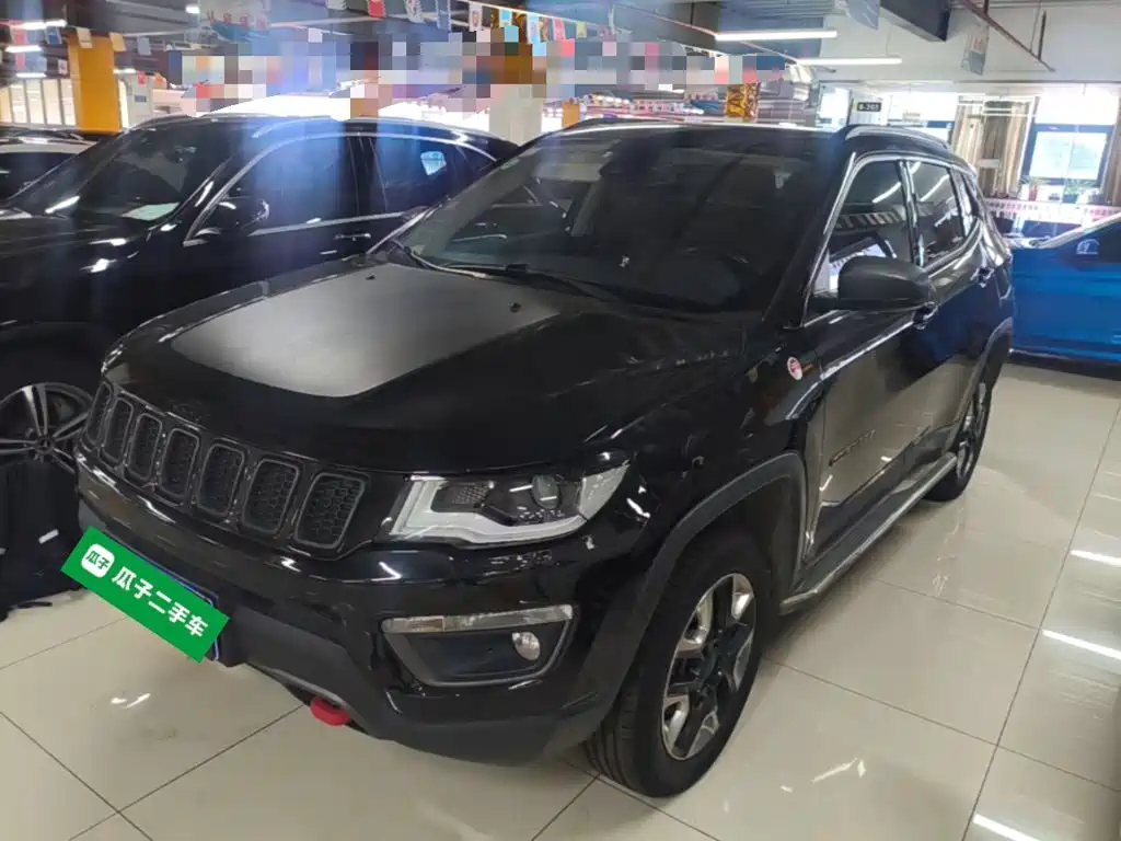 Jeep Compass 2018 — фото 2