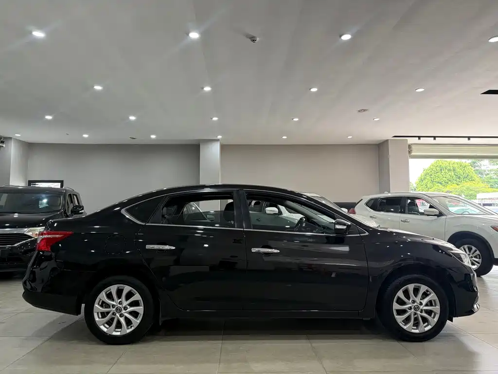 Nissan Sylphy 2018 — фото 13