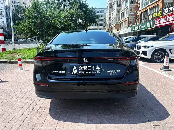 Honda Accord 2025