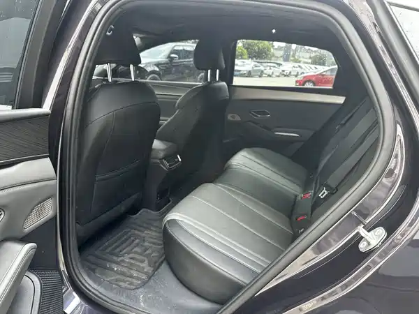 BYD Qin L 2024