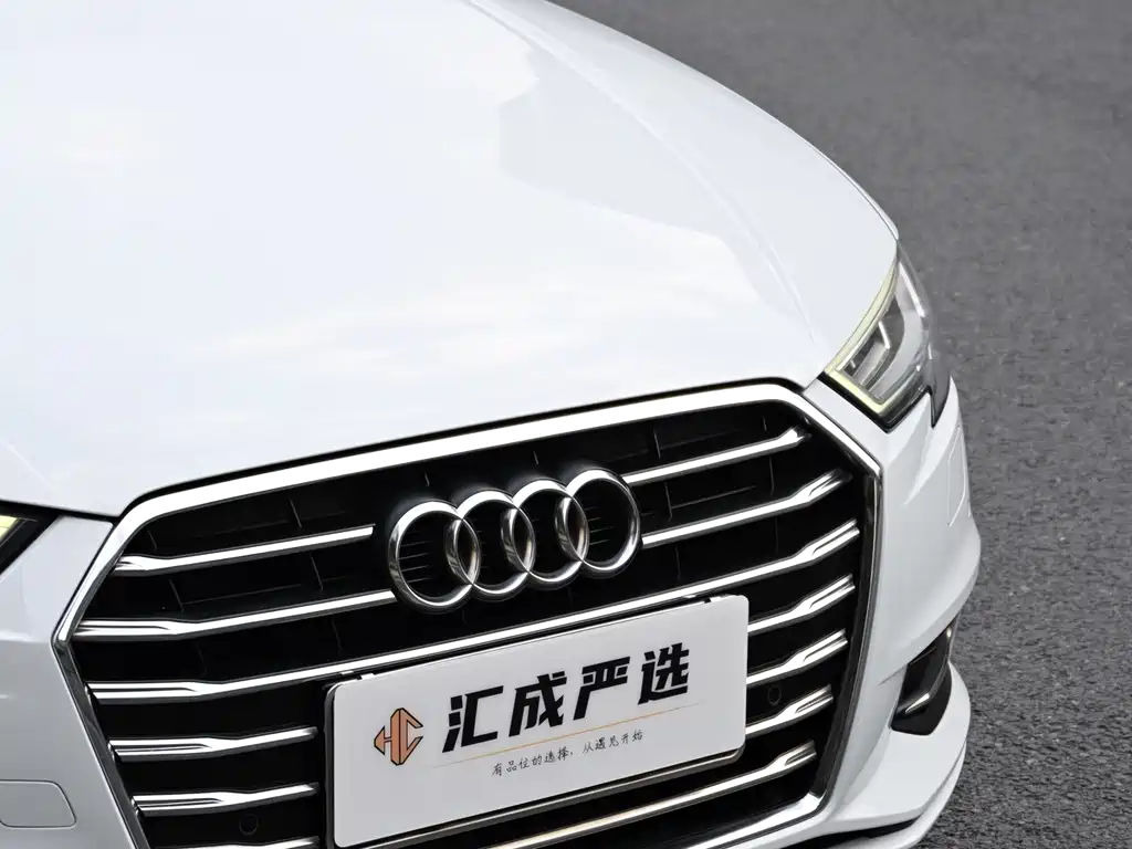 Audi A3 2019 — фото 11