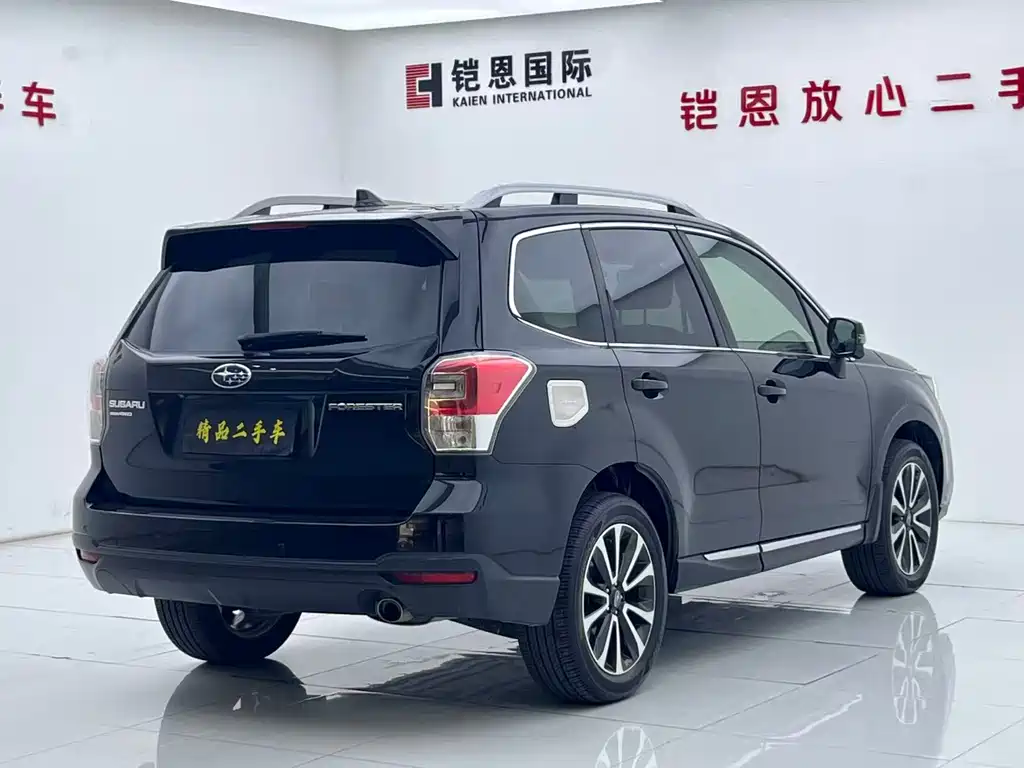 Subaru Forester 2018 — фото 23