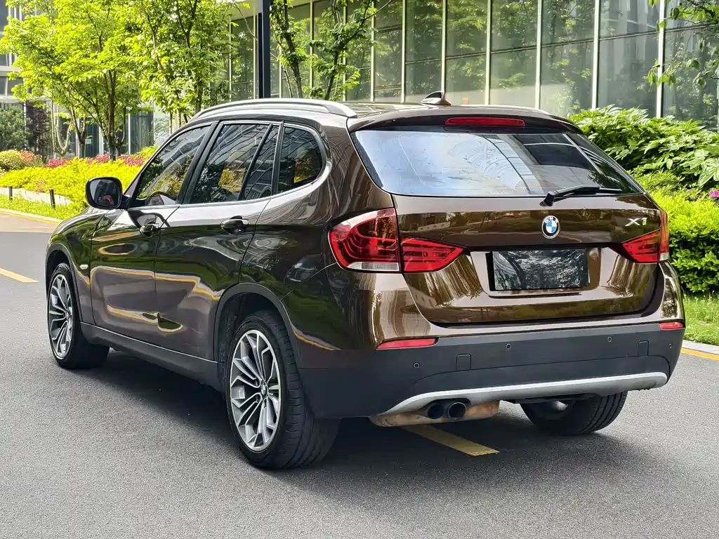 BMW X1 2012 — фото 10