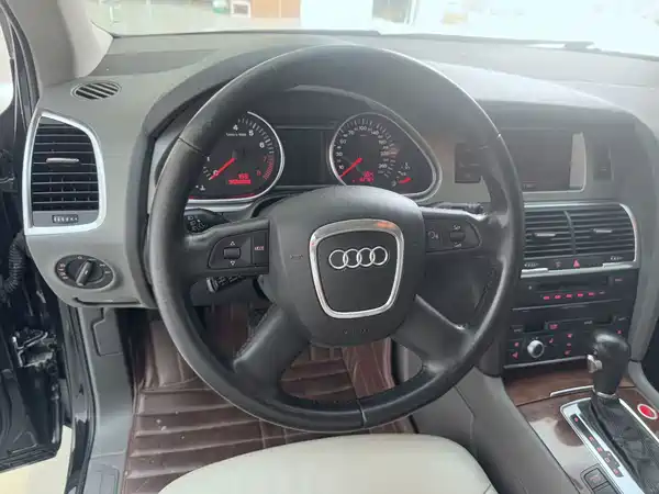 Audi Q7 2009