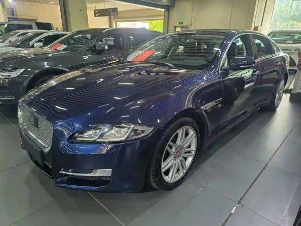 Jaguar XJ 2018