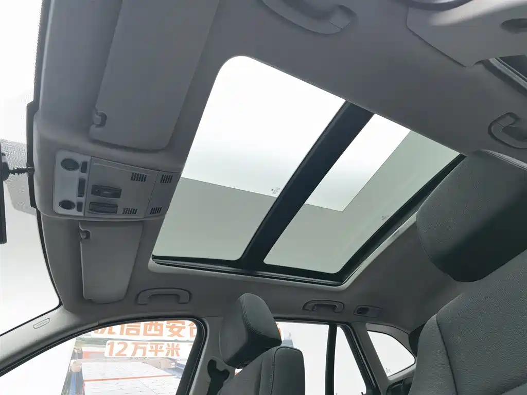 BMW X1 2013 — фото 14