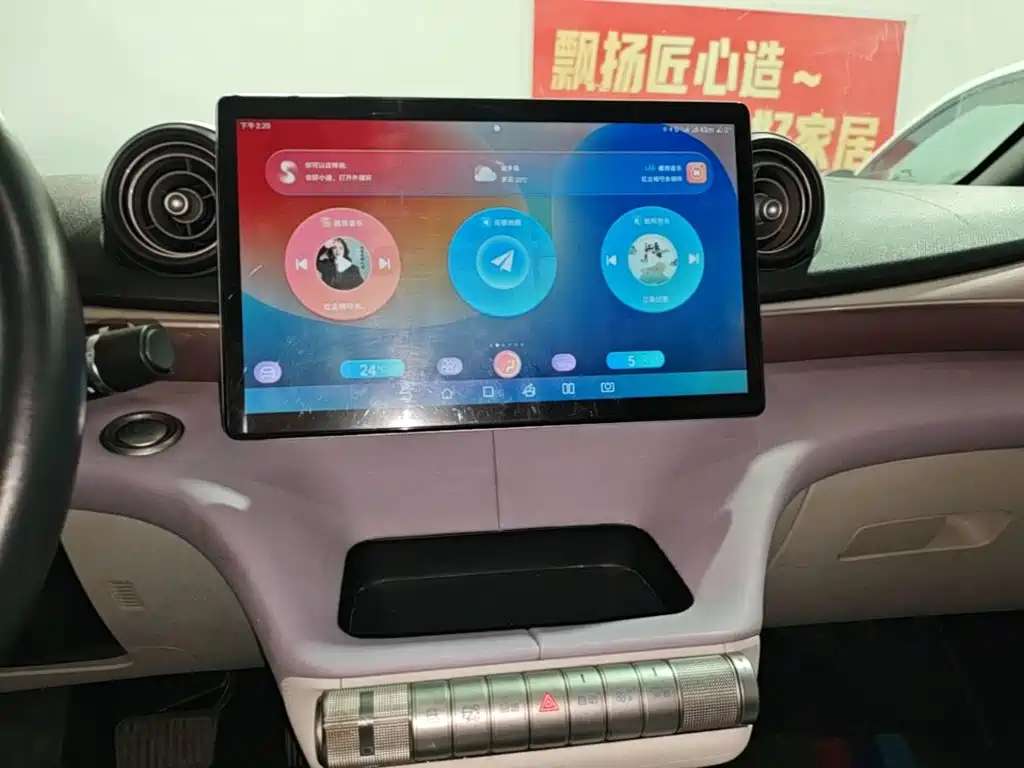 BYD Dolphin 2021 — фото 13