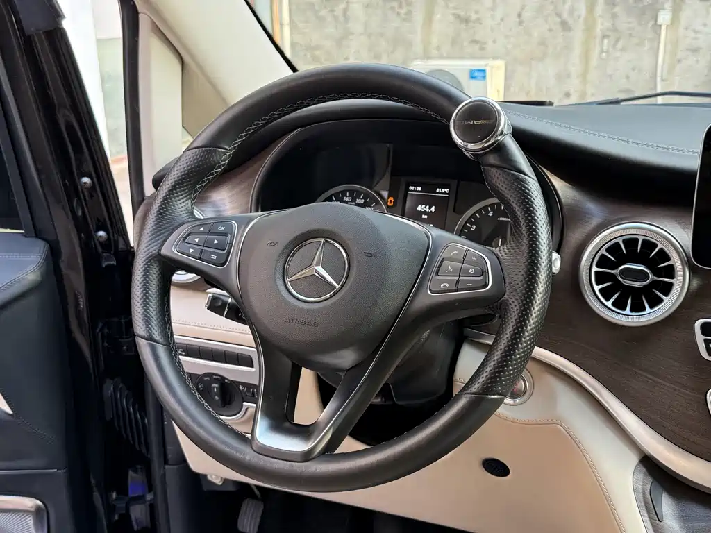 Mercedes-Benz Vito 2022 — фото 14