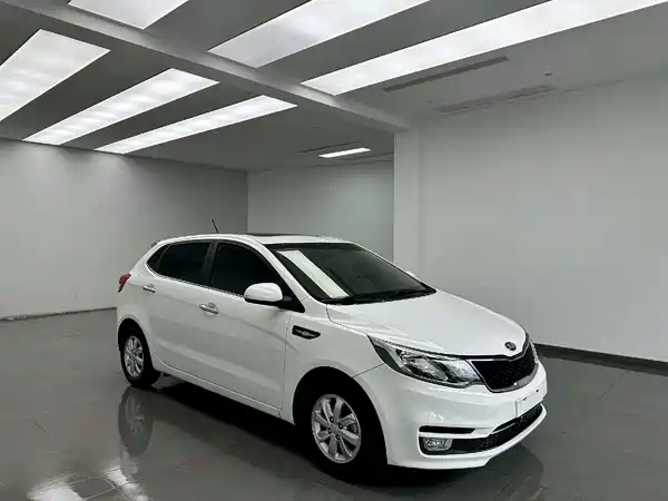 Kia K2 2015