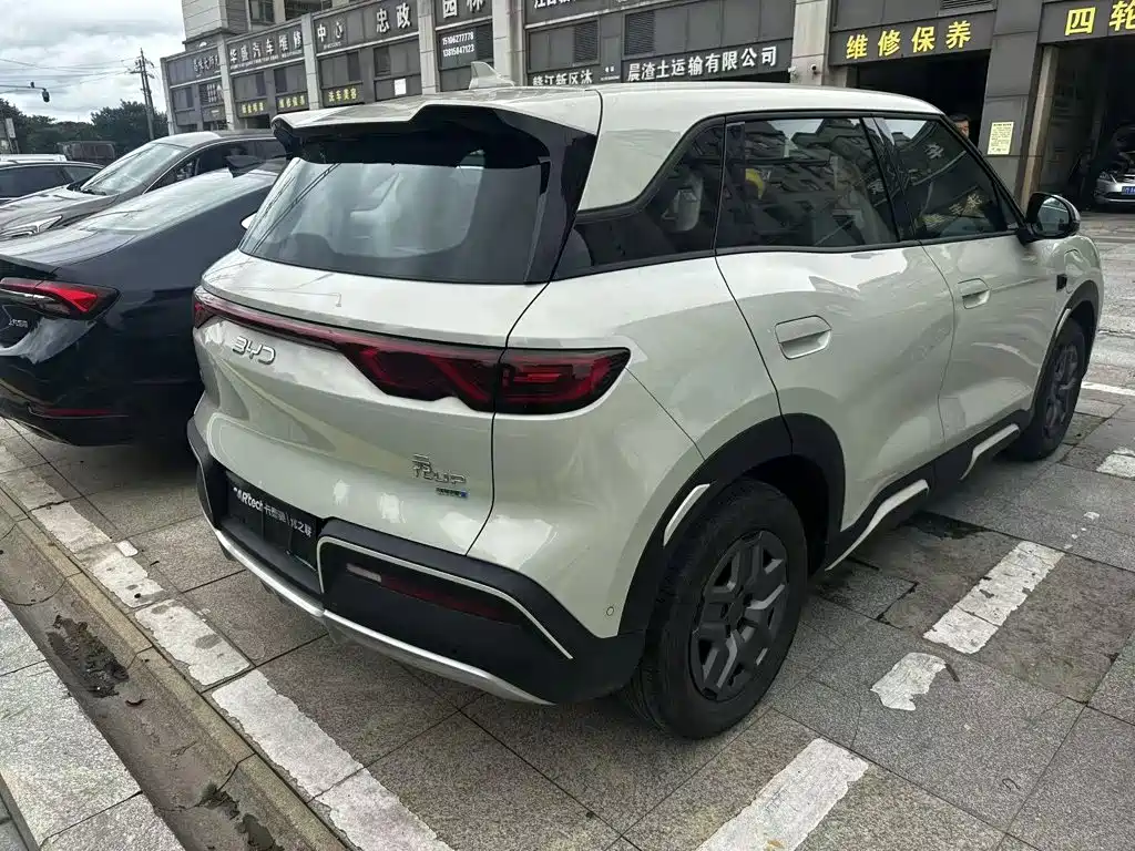 BYD Yuan UP 2025
