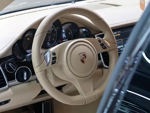 Porsche Panamera 2014