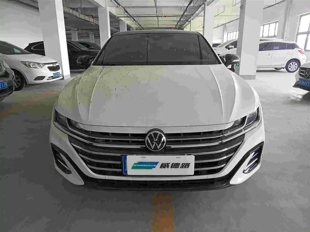 Volkswagen CC 2023 — фото 2