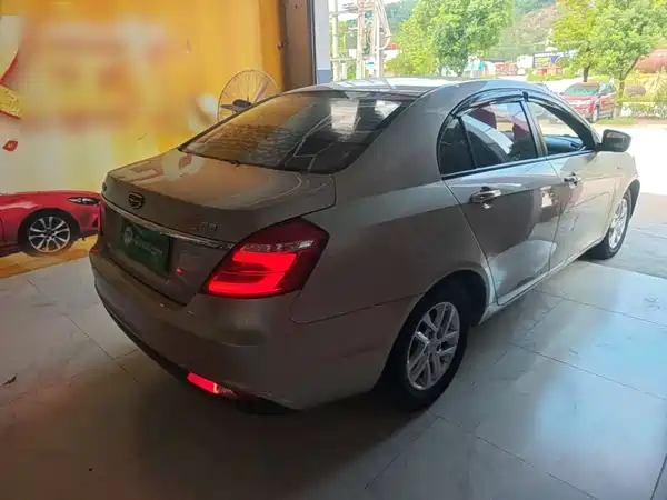 Geely Emgrand 2017