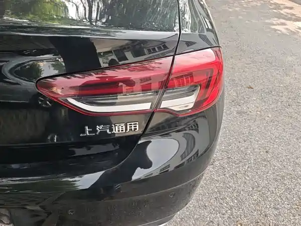 Buick Regal 2024