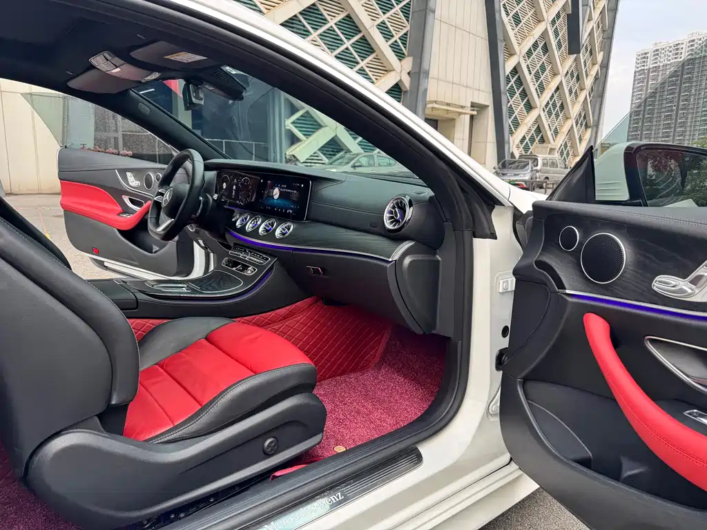 Mercedes-Benz E-Class 2023 — фото 5