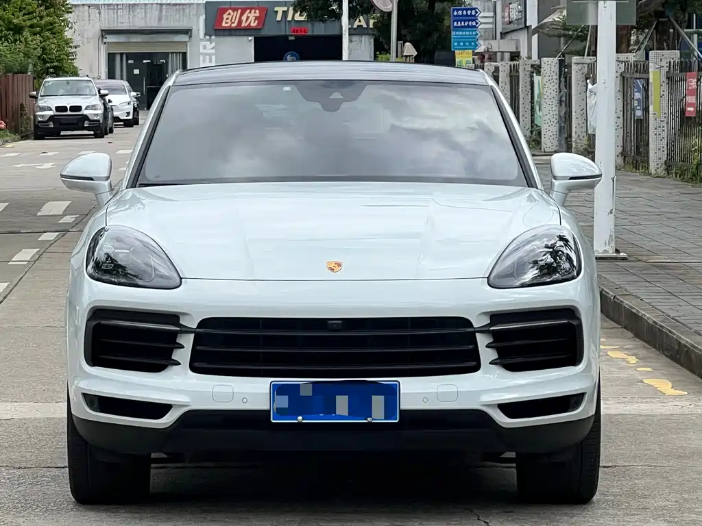 Porsche Cayenne 2023 — фото 2