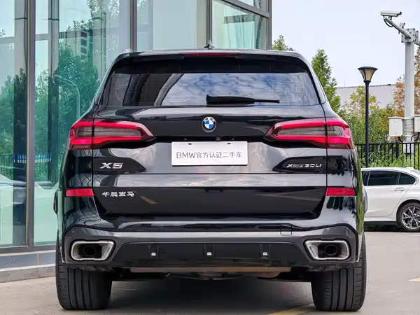 BMW X5 2023