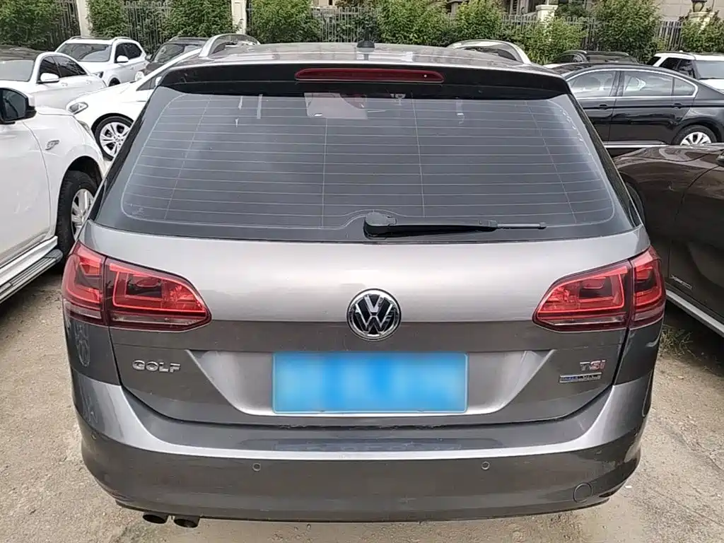Volkswagen Golf 2016