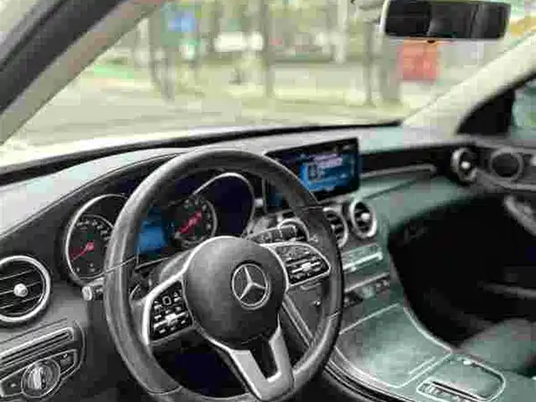 Mercedes-Benz C-Class 2019