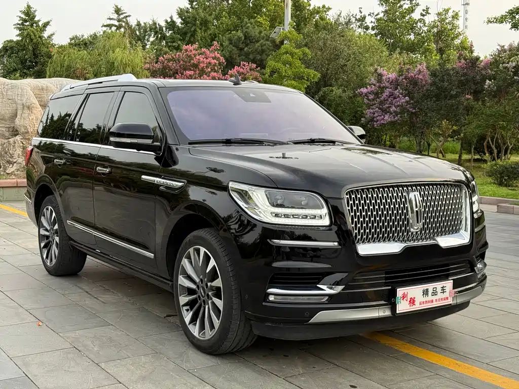 Lincoln Navigator 2019 — фото 3