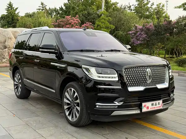 Lincoln Navigator 2019
