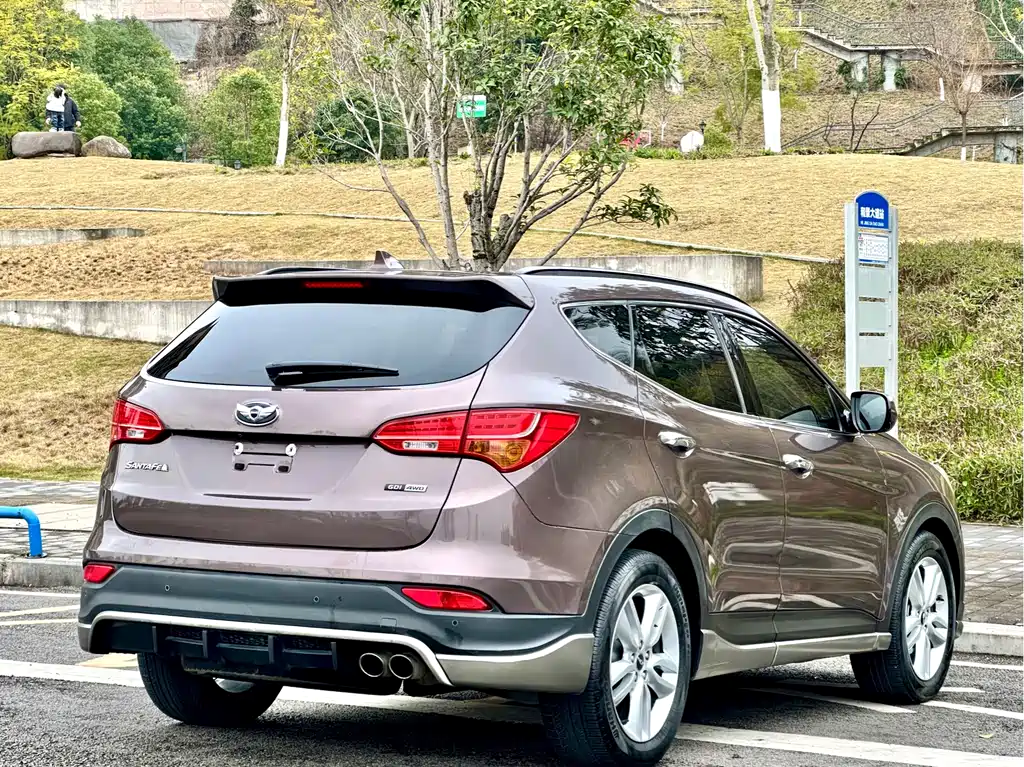 Hyundai Santa Fe 2014 — фото 5