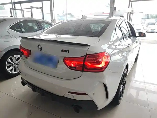 BMW 1 Series 2022