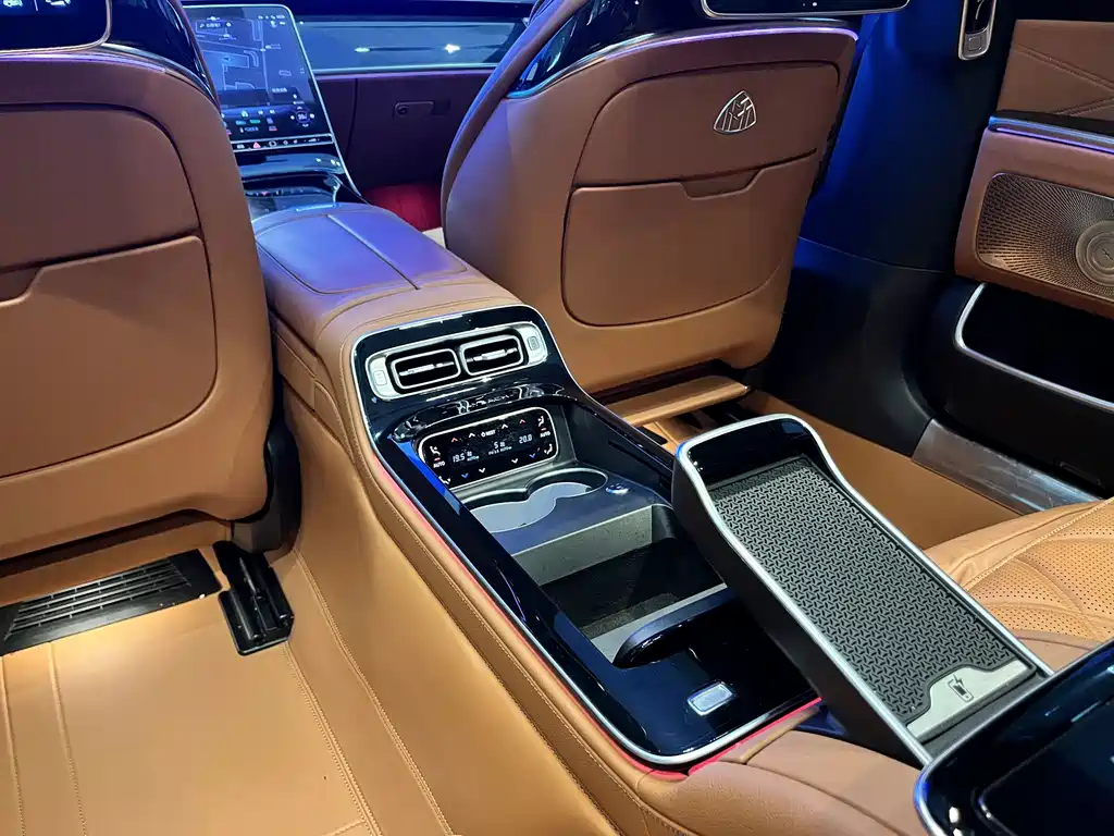 Mercedes-Benz Maybach S-Class 2023 — фото 10