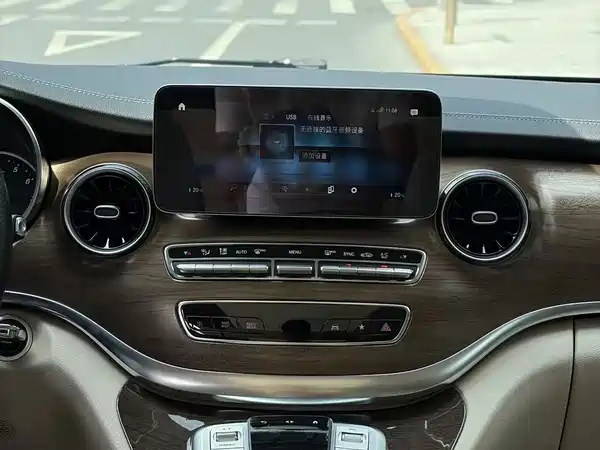 Mercedes-Benz V-Class 2022