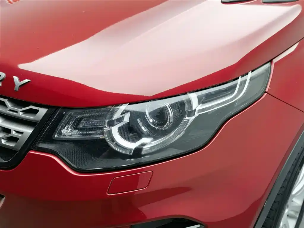 Land Rover Discovery Sport 2017 — фото 7