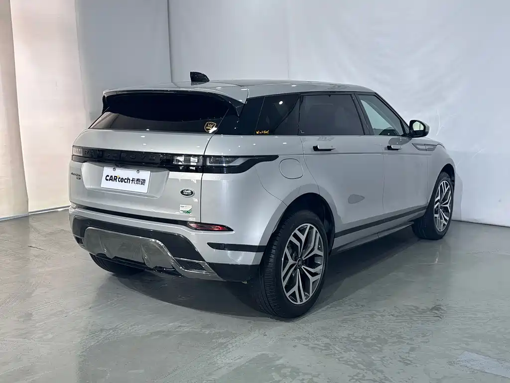Land Rover Evoque 2023 — фото 20