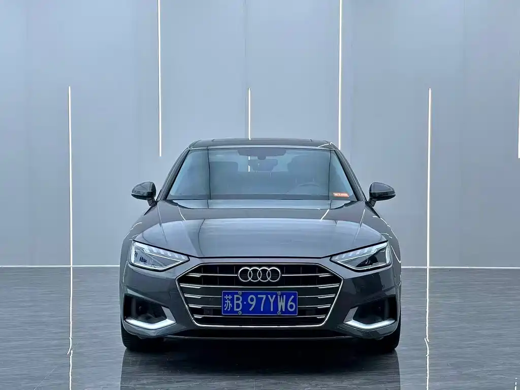 Audi A4L 2023