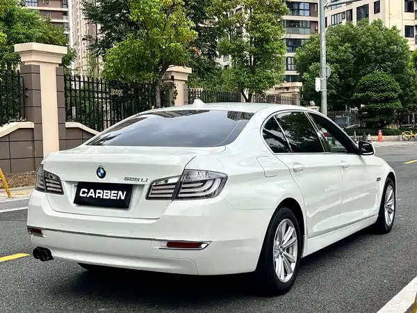 BMW 5 Series 2012