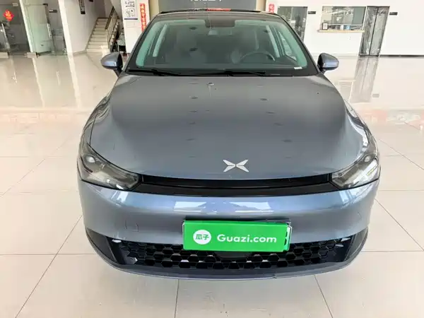 XPeng P5 2025