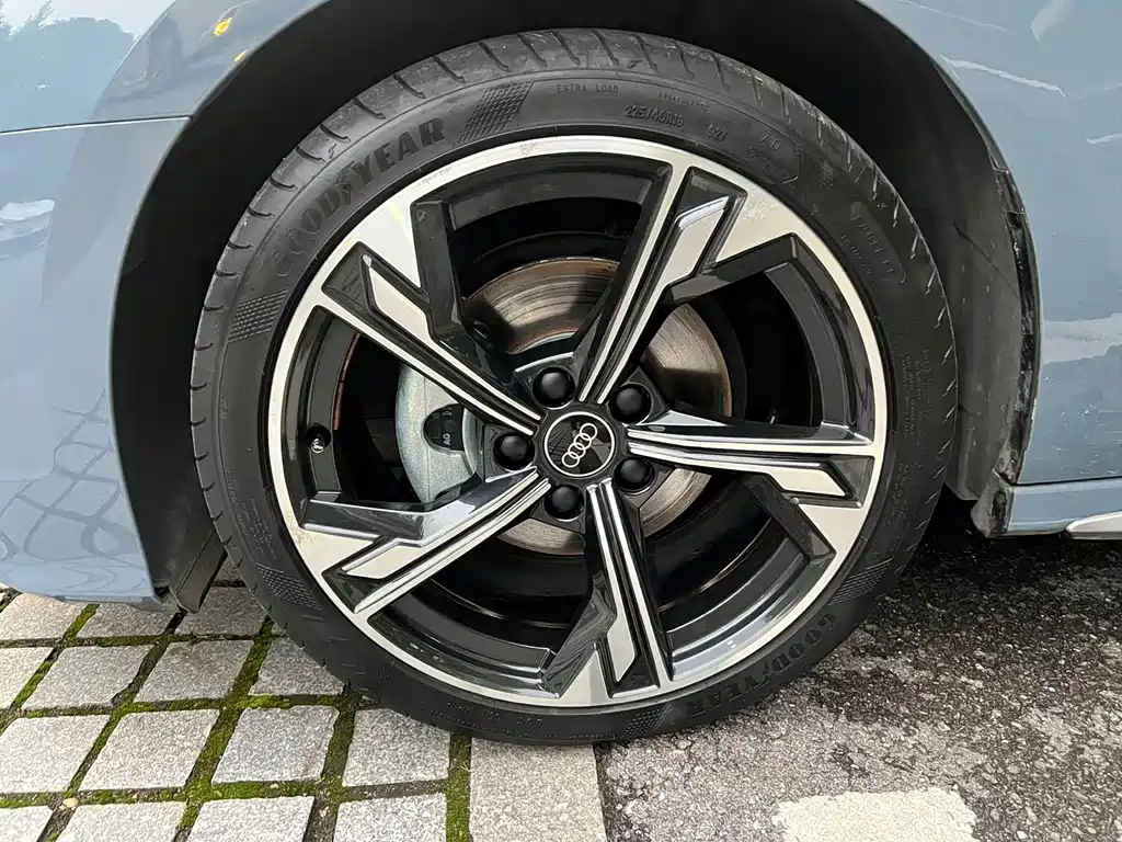 Audi A3 2022 — фото 23