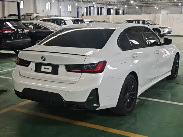 BMW 3 Series 2024