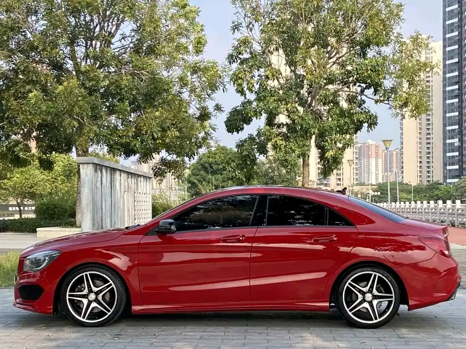 Mercedes-Benz CLA 2014 — фото 10