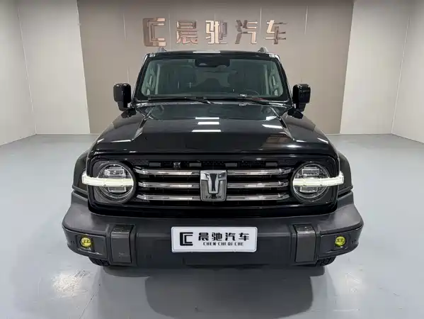 Tank 300 2022