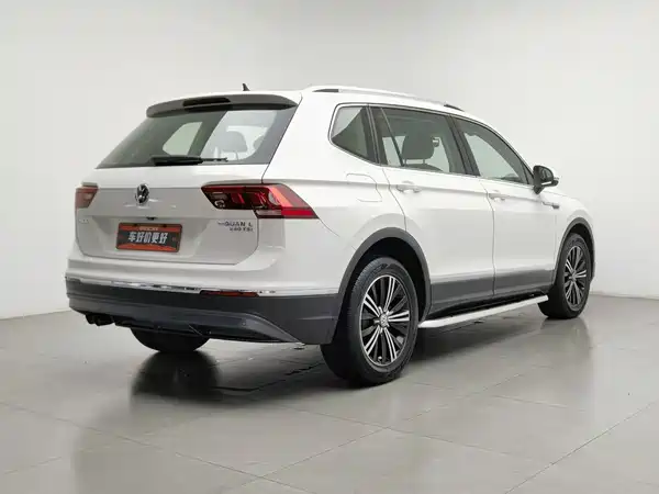 Volkswagen Tiguan L 2020